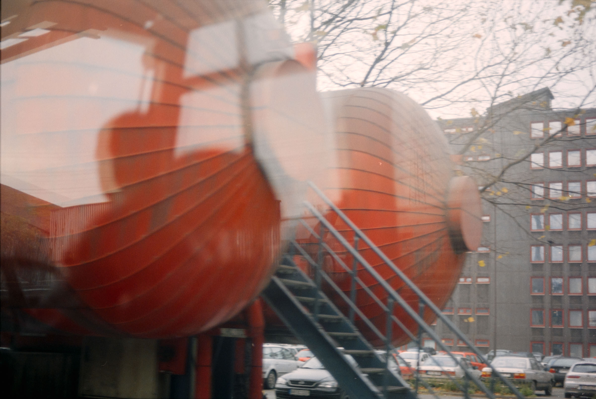 AHP film 2004 11 002 sc240828 img30 NLP